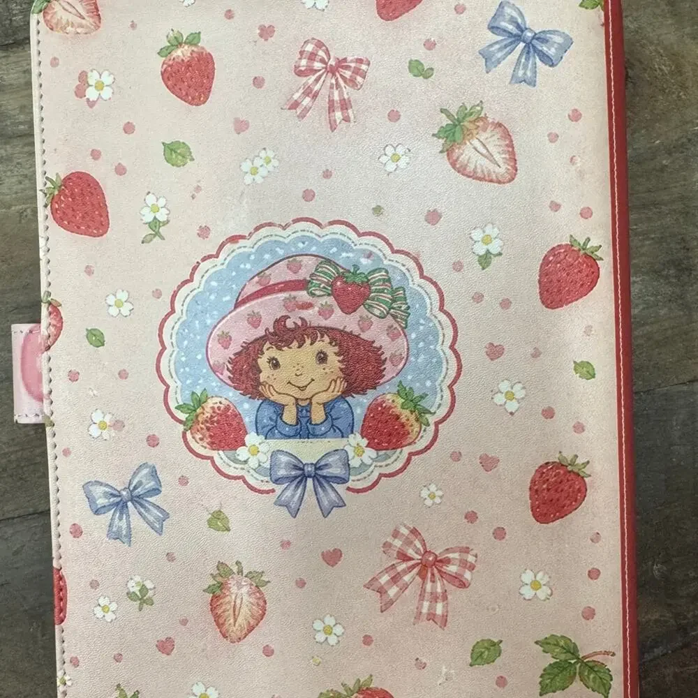 Strawberry Shortcake A5 Binder w/ matching paper